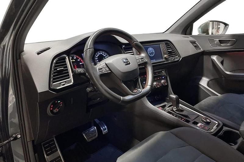Begagnad Seat Ateca 4Drive 151 HK (111 kW) 2019 Grå SUV