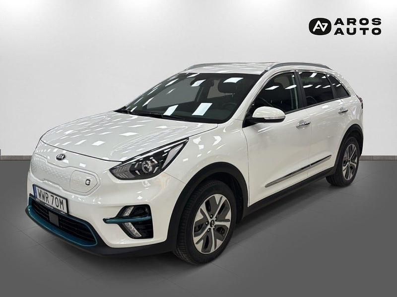 Vit Begagnad 2021 Kia e-Niro Advance SUV | 239 900 kr (Bra pris) - Bild 1/4