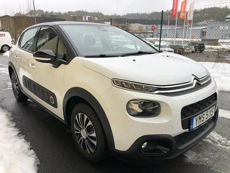 Begagnad Citroën C3 PureTech 83 HK (61 kW) 2018 Vit Halvkombi