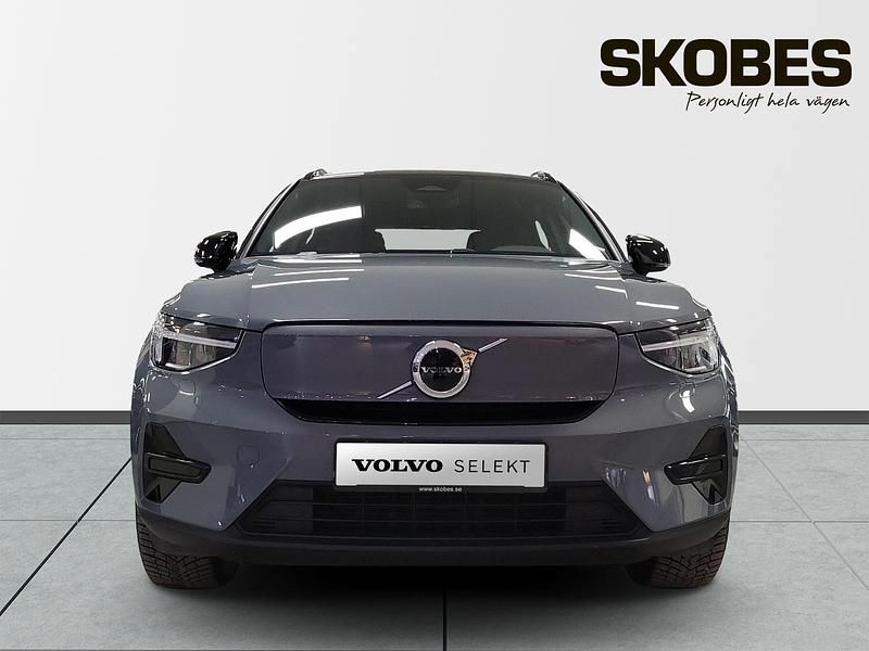 Begagnad Volvo XC40 Single Motor 175 kW (238 HK) 2023 Grå SUV