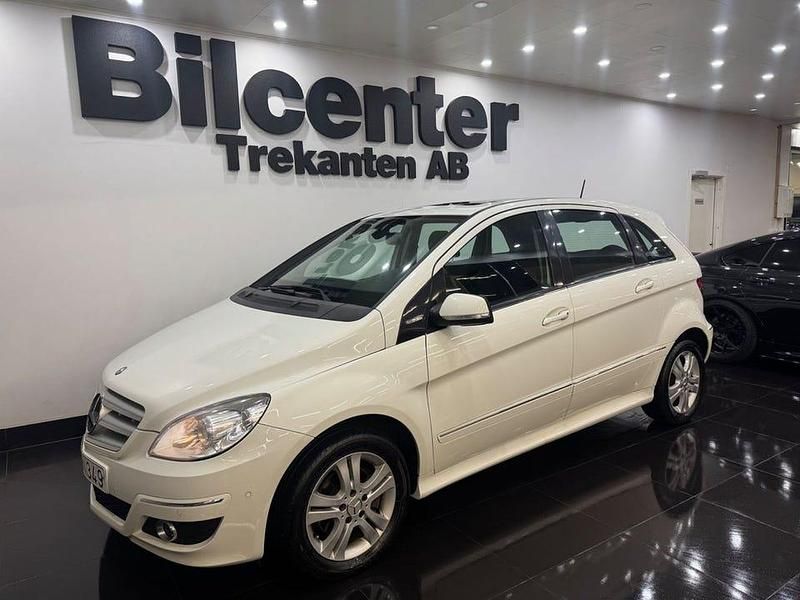 Begagnad Mercedes B170 116 HK (85 kW) 2008 Vit Minibuss