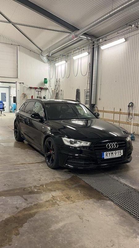 Svart Begagnad 2014 Audi A6 S-Line Kombi | 135 000 kr (Marknadspris) - Bild 1/4