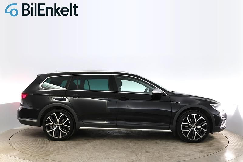 Begagnad VW Passat Alltrack SE 203 HK (149 kW) 2022 Svart Kombi