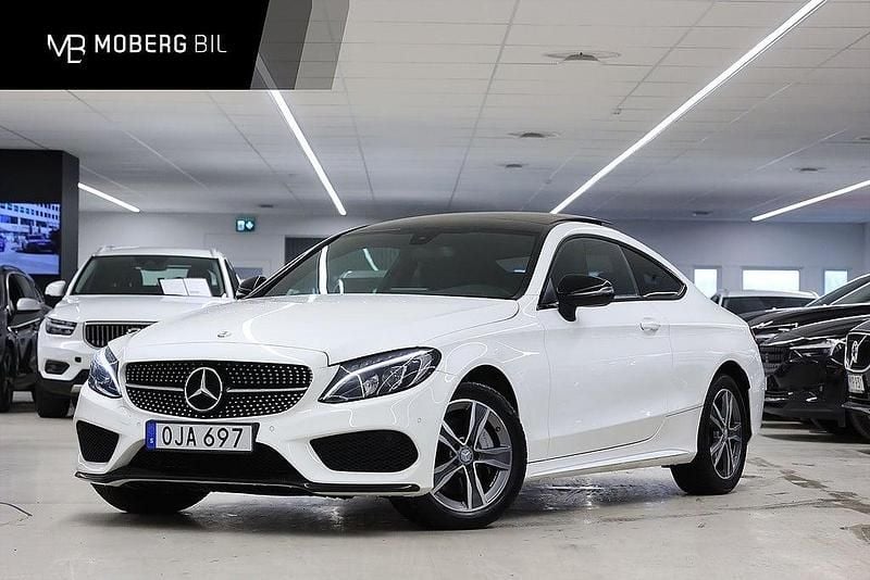 Vit Begagnad 2016 Mercedes C220 Night Sportkupé | 264 900 kr (Marknadspris) - Bild 1/2