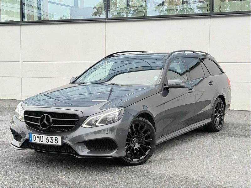 Grå Begagnad 2015 Mercedes E250 AMG Kombi | 219 000 kr (Marknadspris) - Bild 1/4