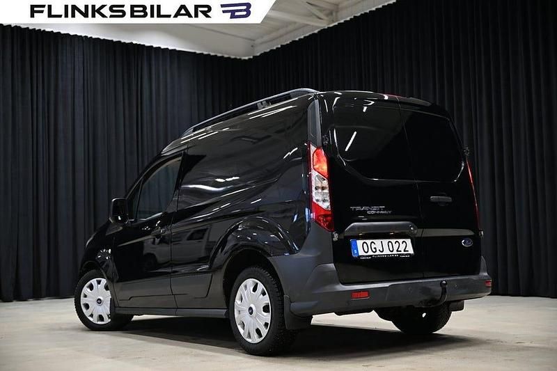 Begagnad Ford Transit Connect 120 HK (88 kW) 2017 Svart metallic Minibuss