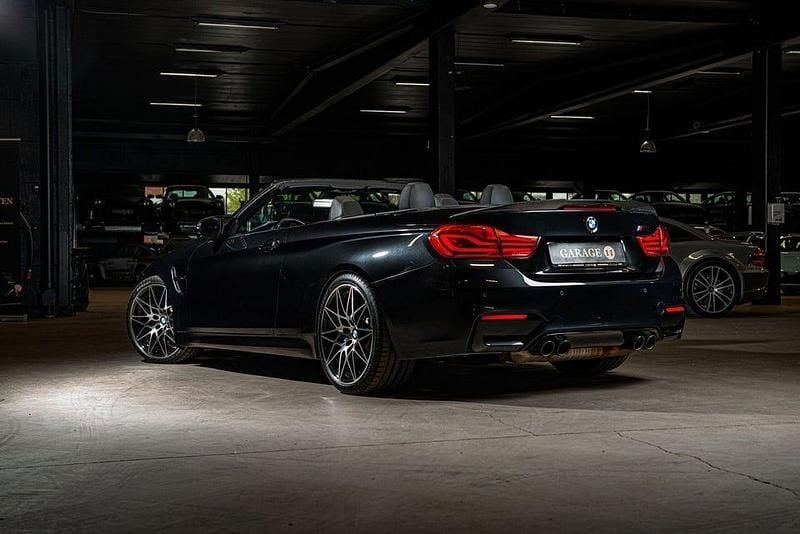 Begagnad BMW M4 Competition Edition 450 HK (330 kW) 2018 Svart Cab