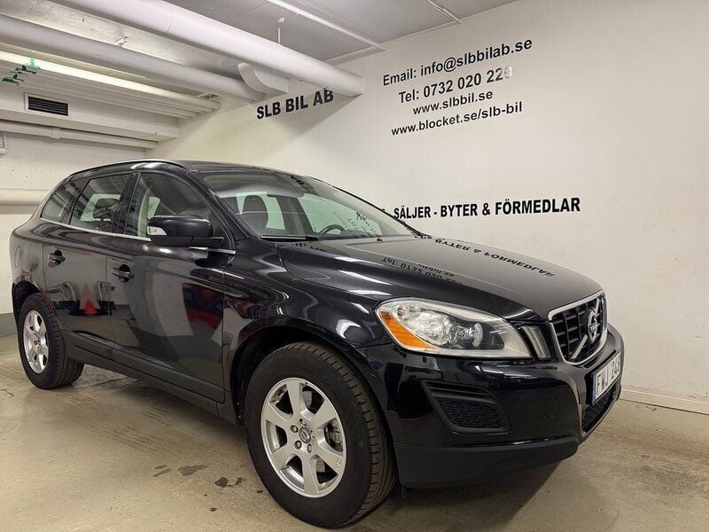 Svart Begagnad 2011 Volvo XC60 Momentum SUV | 65 000 kr (Superpris) - Bild 1/4