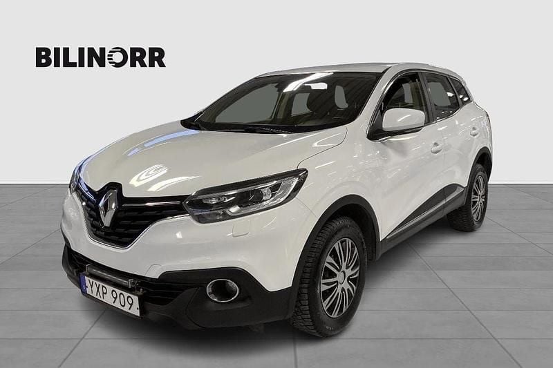 Vit Begagnad 2017 Renault Kadjar LIMITED SUV | 129 900 kr (Bra pris) - Bild 1/4