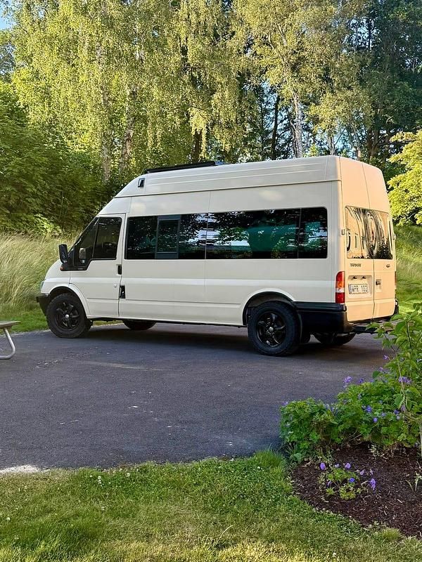 Matt Begagnad 2005 Ford Transit Kombi | 195 000 kr - Bild 1/4