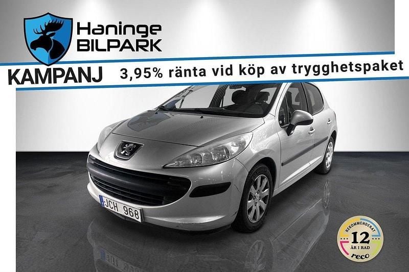 Grå Begagnad 2008 Peugeot 207 Halvkombi | 29 900 kr (Marknadspris) - Bild 1/4