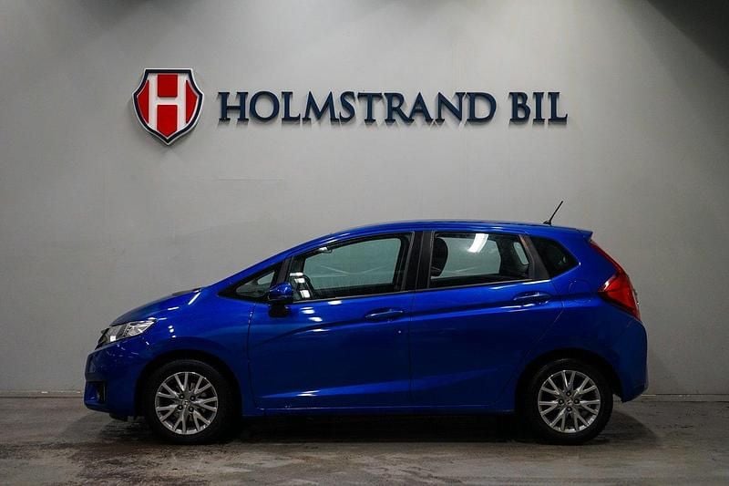 Blå Begagnad 2016 Honda Jazz Halvkombi | 99 900 kr (Marknadspris) - Bild 1/4