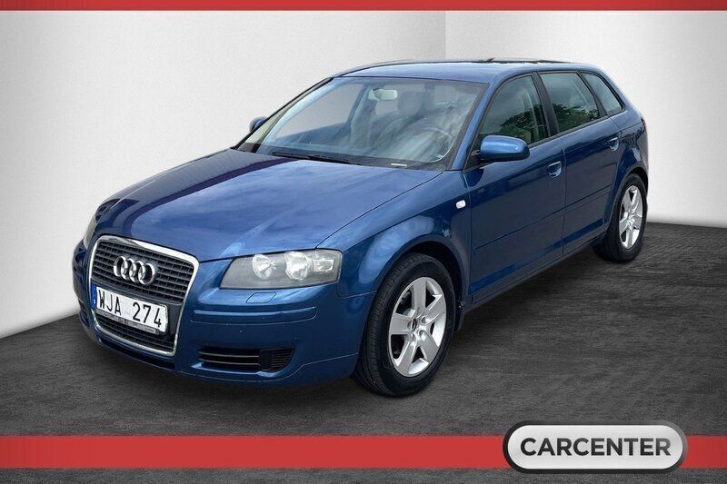 Ljusblå Begagnad 2004 Audi A3 Sportback Attraction Halvkombi | 34 900 kr (Dyr) - Bild 1/4