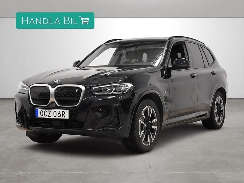 Svart Begagnad 2023 BMW iX3 M Sport SUV | 469 900 kr - Bild 1/4