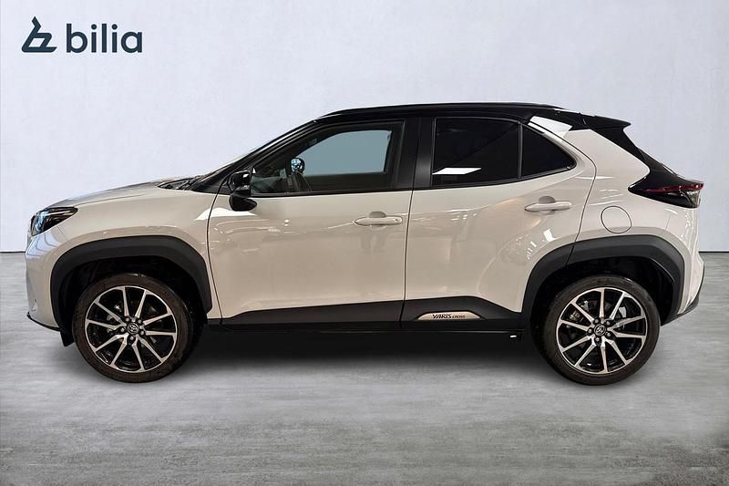 Ny Toyota Yaris Hybrid Sport 133 HK (97 kW) 2025 Grå