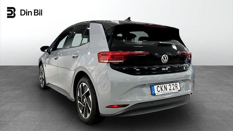Begagnad VW ID.3 Pro 150 kW (204 HK) 2022 Moonstone grey black Halvkombi