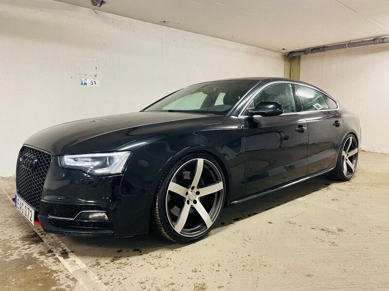 Svart Begagnad 2012 Audi S5 Sportback Halvkombi | 199 000 kr (Marknadspris) - Bild 1/4