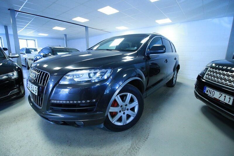 Svart Begagnad 2009 Audi Q7 Sport SUV | 134 900 kr (Dyr) - Bild 1/4