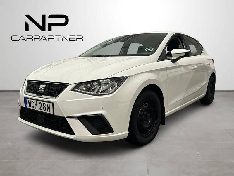 Vit Begagnad 2020 Seat Ibiza Style Halvkombi | 104 900 kr (Marknadspris) - Bild 1/4