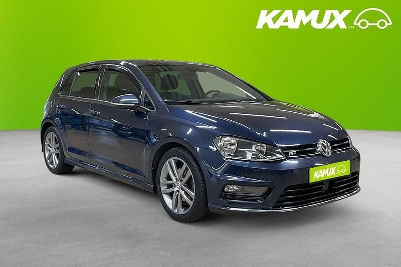 Blå Begagnad 2017 VW Golf VII R-line Halvkombi | 169 800 kr (Marknadspris) - Bild 1/3