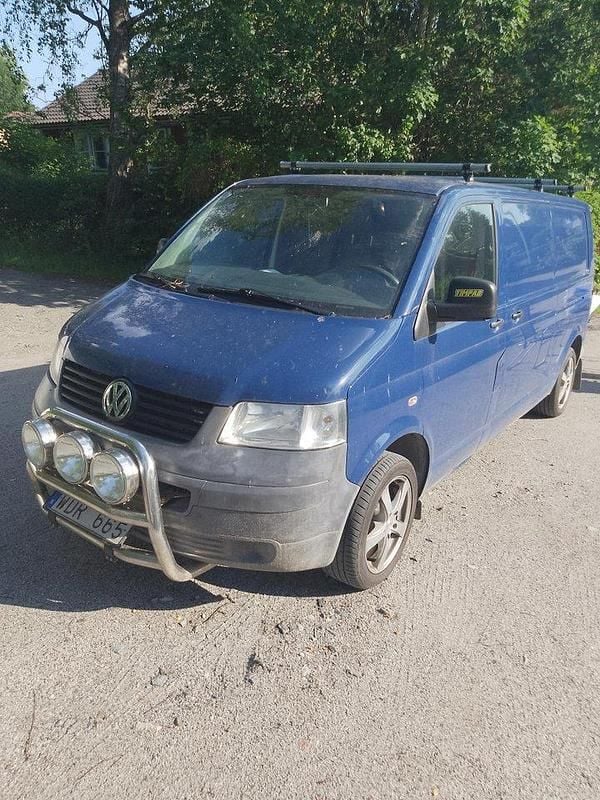 Blå Begagnad 2009 VW T5 Van | 50 000 kr (Superpris) - Bild 1/3