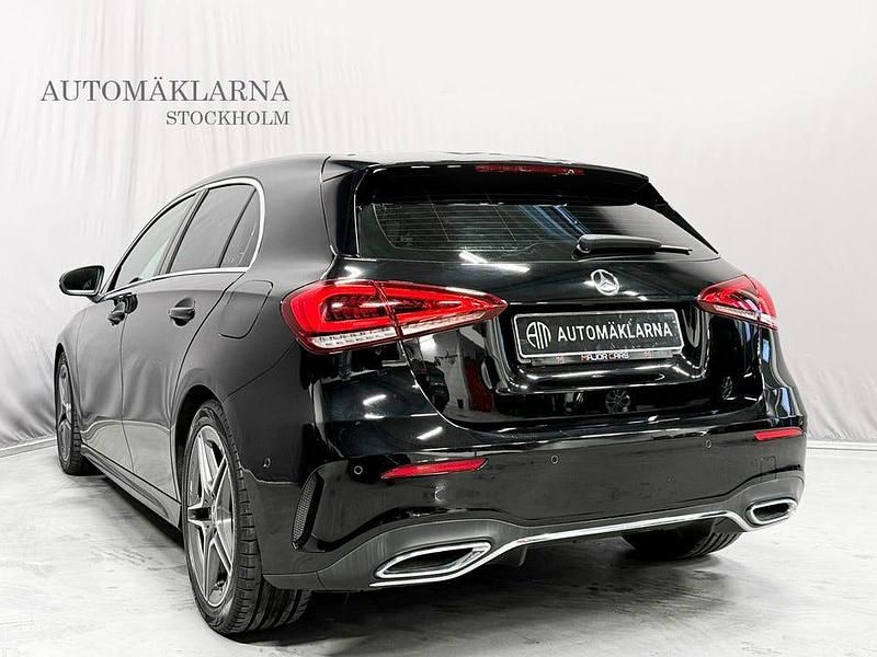 Begagnad Mercedes A180 AMG line 116 HK (85 kW) 2019 Svart Halvkombi