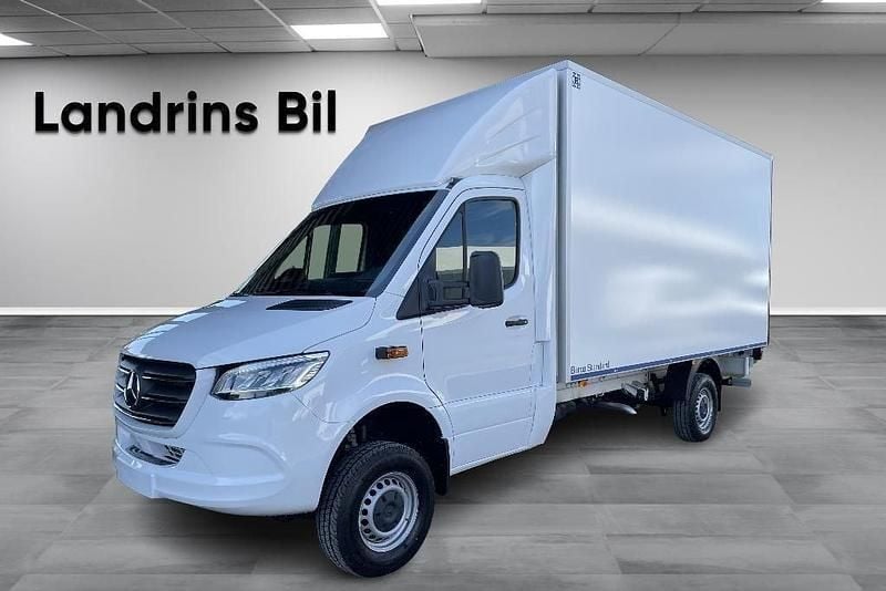 Vit (arktisk vit) Ny 2025 Mercedes Sprinter Van | 848 750 kr - Bild 1/3