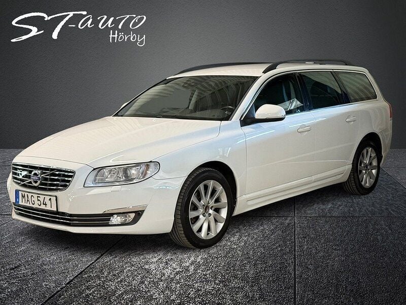 Vit Begagnad 2015 Volvo V70 Standard Kombi | 109 900 kr (Marknadspris) - Bild 1/4