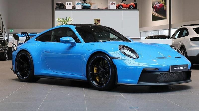 Blå Begagnad 2023 Porsche 911 | 2 195 000 kr - Bild 1/4