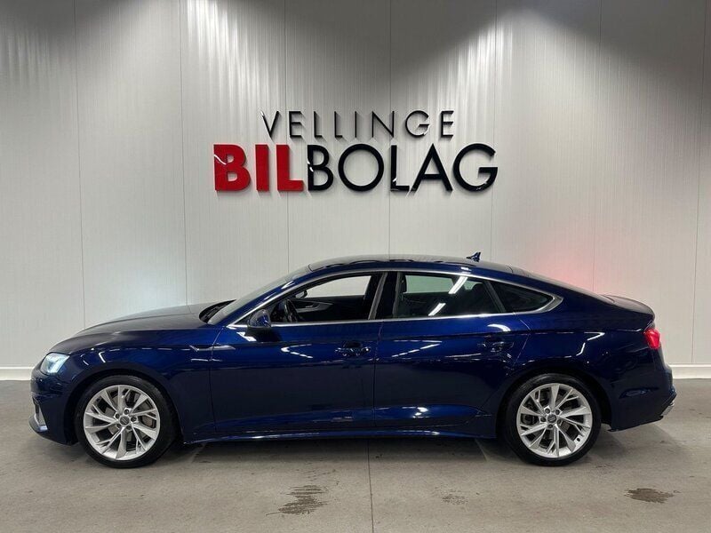 Blå Begagnad 2020 Audi A5 Sportback Halvkombi | 279 500 kr (Bra pris) - Bild 1/4