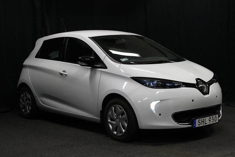 Vit Begagnad 2018 Renault Zoe Halvkombi | 124 900 kr (Marknadspris) - Bild 1/4
