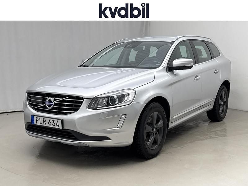 Silver Begagnad 2017 Volvo XC60 Standard SUV | 176 000 kr (Marknadspris) - Bild 1/3