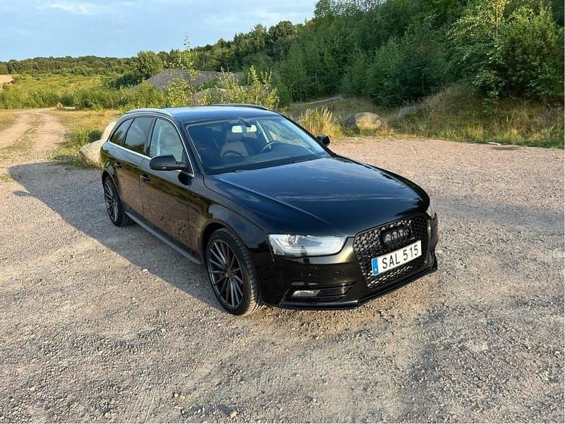 Svart Begagnad 2014 Audi A4 Kombi | 118 000 kr (Marknadspris) - Bild 1/4