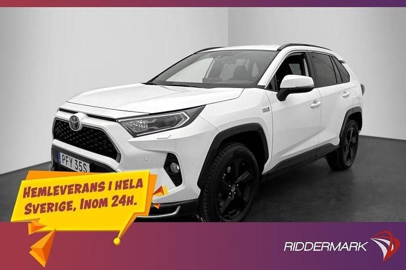 Vit Begagnad 2021 Toyota RAV4 SUV | 394 900 kr (Marknadspris) - Bild 1/3