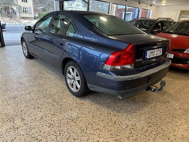 Begagnad Volvo S60 Business Edition 209 HK (153 kW) 2003 Mörkblå Sedan