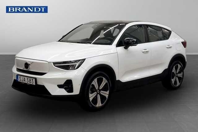 Vit Begagnad 2023 Volvo C40 Ultimate SUV | 369 900 kr (Marknadspris) - Bild 1/4
