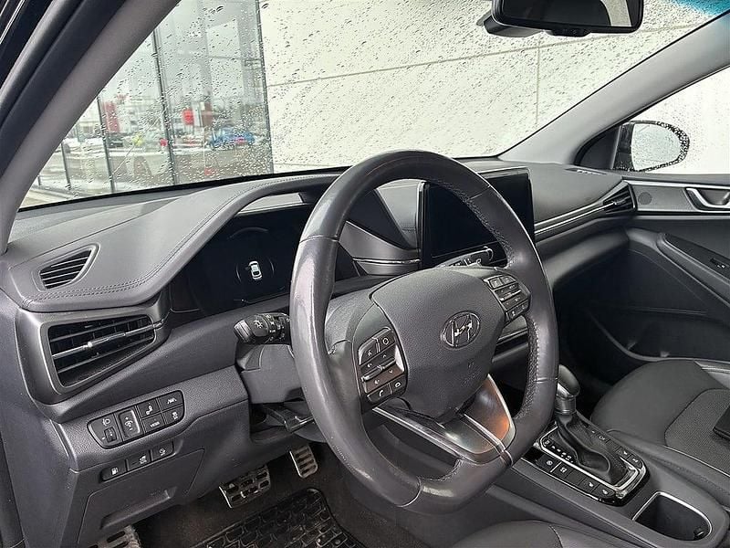 Begagnad Hyundai Ioniq Premium 165 HK (121 kW) 2020 Svart Halvkombi