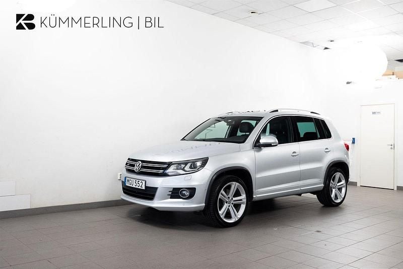 Silver Begagnad 2016 VW Tiguan R-line SUV | 174 900 kr (Superpris) - Bild 1/4