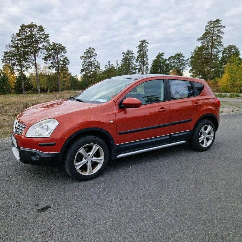 Begagnad 2007 Nissan Qashqai SUV | 34 900 kr (Marknadspris) - Bild 1/4