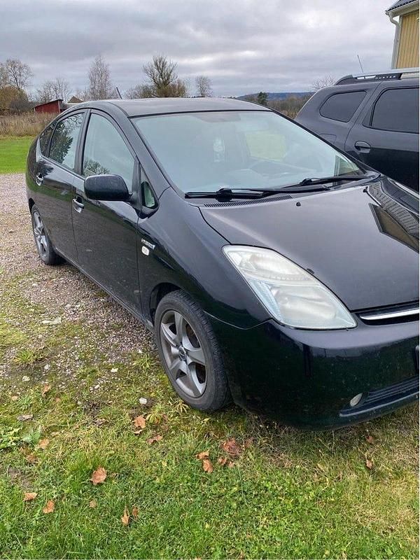 Begagnad 2007 Toyota Prius Halvkombi | 26 500 kr (Marknadspris) - Bild 1/1
