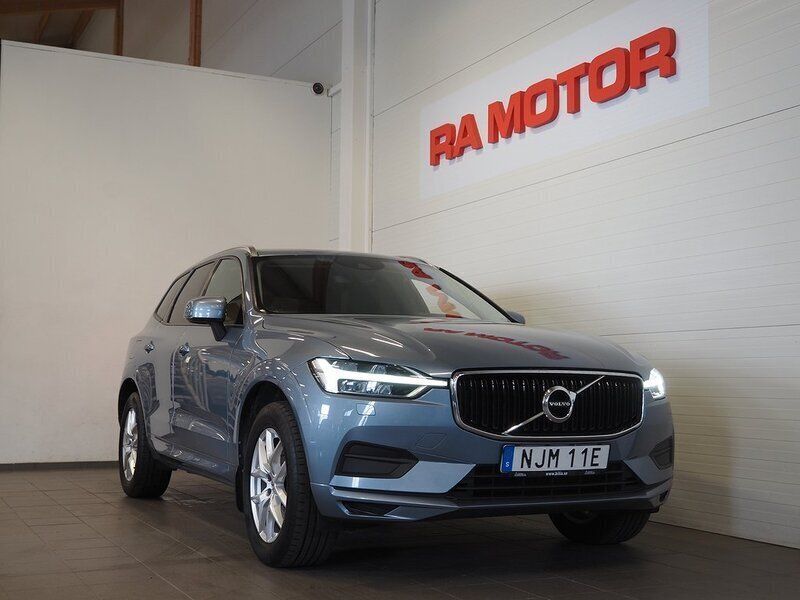 Ljusblå (blå) Begagnad 2019 Volvo XC60 SUV | 289 900 kr (Superpris) - Bild 1/3