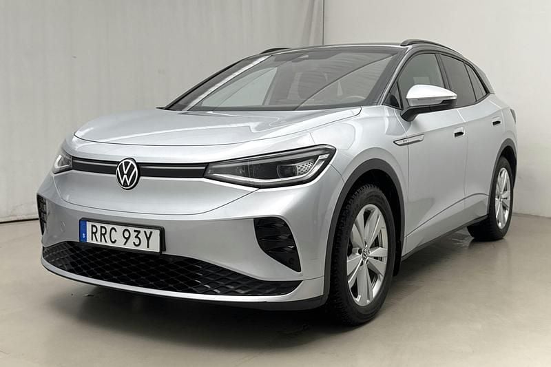 Silver Begagnad 2022 VW ID.4 GTX SUV | 319 000 kr (Marknadspris) - Bild 1/4