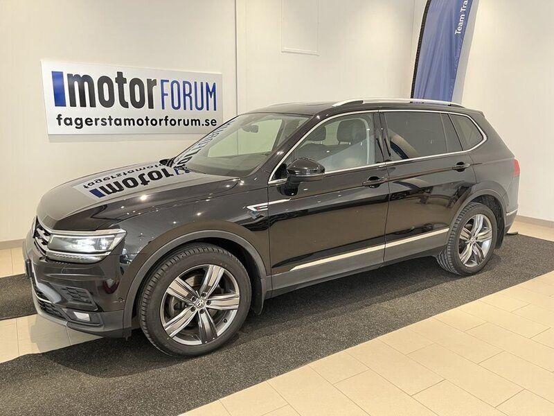 Svart Begagnad 2018 VW Tiguan Allspace SUV | 269 900 kr (Lite dyr) - Bild 1/4