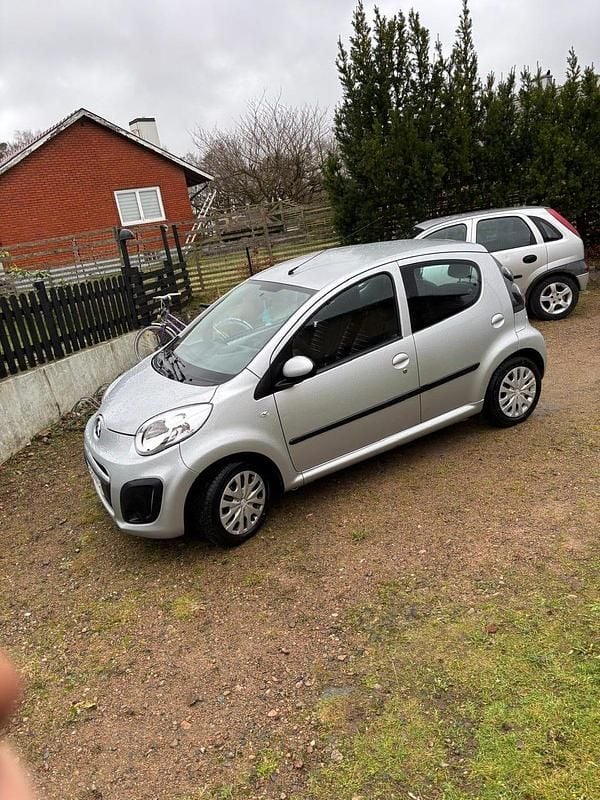 Begagnad Citroën C1 68 HK (50 kW) 2012 Halvkombi