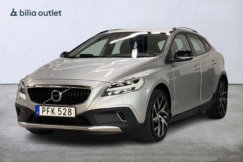 Silver Begagnad 2017 Volvo V40 CC Business Edition Kombi | 169 900 kr (Bra pris) - Bild 1/3