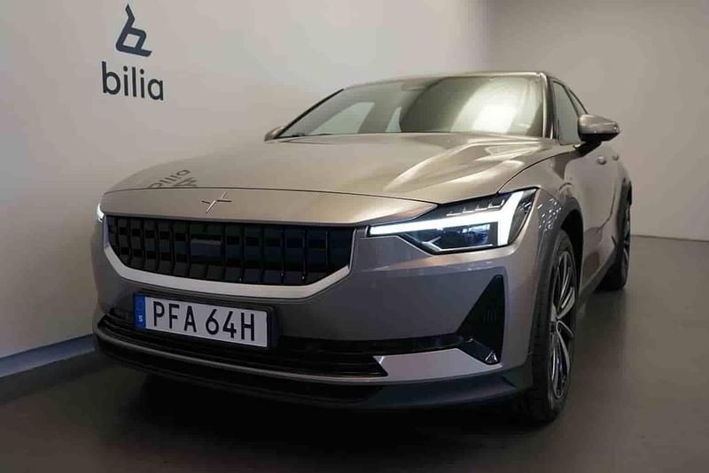 Grå Begagnad 2022 Polestar 2 Long Range Single Motor Halvkombi | 309 500 kr (Marknadspris) - Bild 1/1