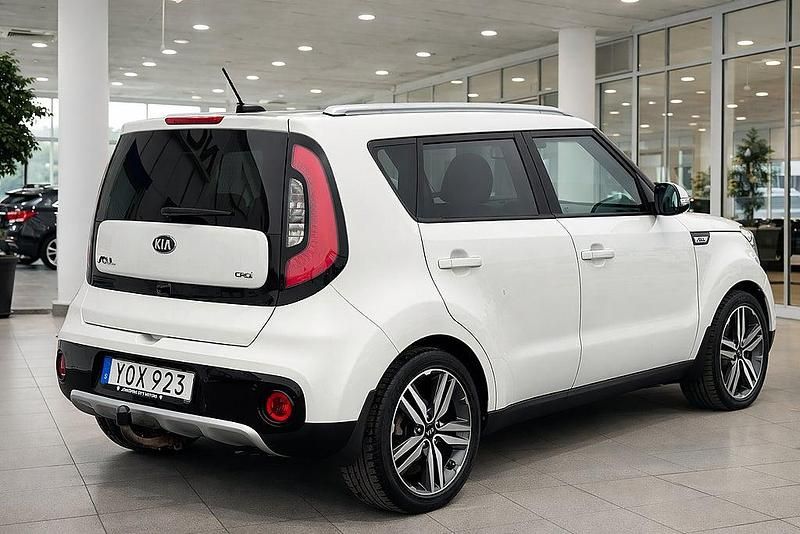 Begagnad Kia Soul 136 HK (100 kW) 2017 Vit SUV