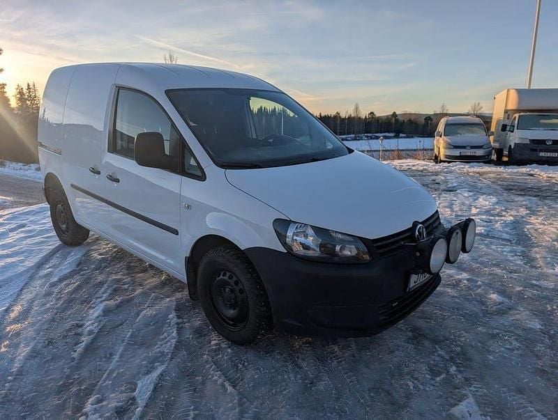 Begagnad VW Caddy 110 HK (80 kW) 2015 Vit Minibuss