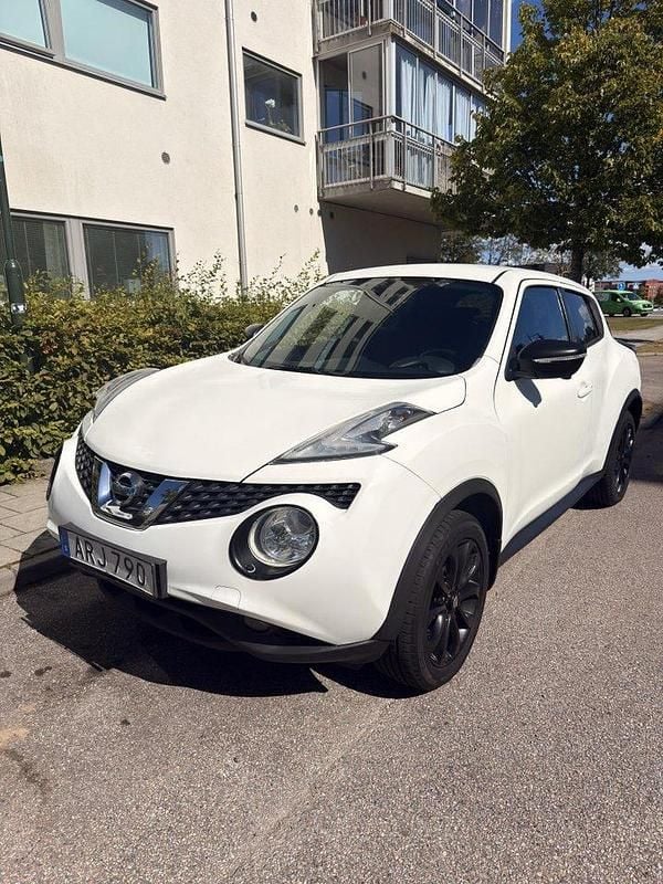 Vit Begagnad 2014 Nissan Juke SUV | 67 000 kr (Marknadspris) - Bild 1/4
