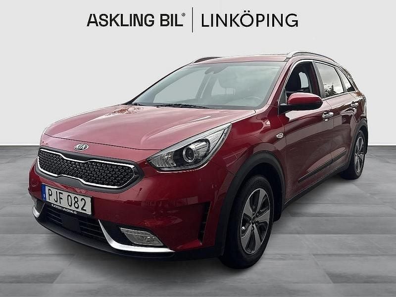Röd Begagnad 2017 Kia Niro Advance SUV | 167 000 kr (Marknadspris) - Bild 1/4